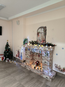 Уважаемые арсеньевцы!  От всей души поздравляю вас с наступающим Новым годом!