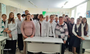 На заседании клуба "Спрошу у доктора" прошла встреча с двумя замечательными врачами-терапевтами