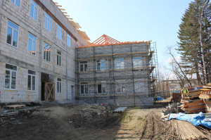 ХОД СТРОИТЕЛЬСТВА НОВОЙ ПОЛИКЛИНИКИ В С. ЯКОВЛЕВКА ПРОВЕРИЛА ЮЛИЯ ПАК, ДЕПУТАТ ЗАКОНОДАТЕЛЬНОГО СОБРАНИЯ ПРИМОРСКОГО КРАЯ.